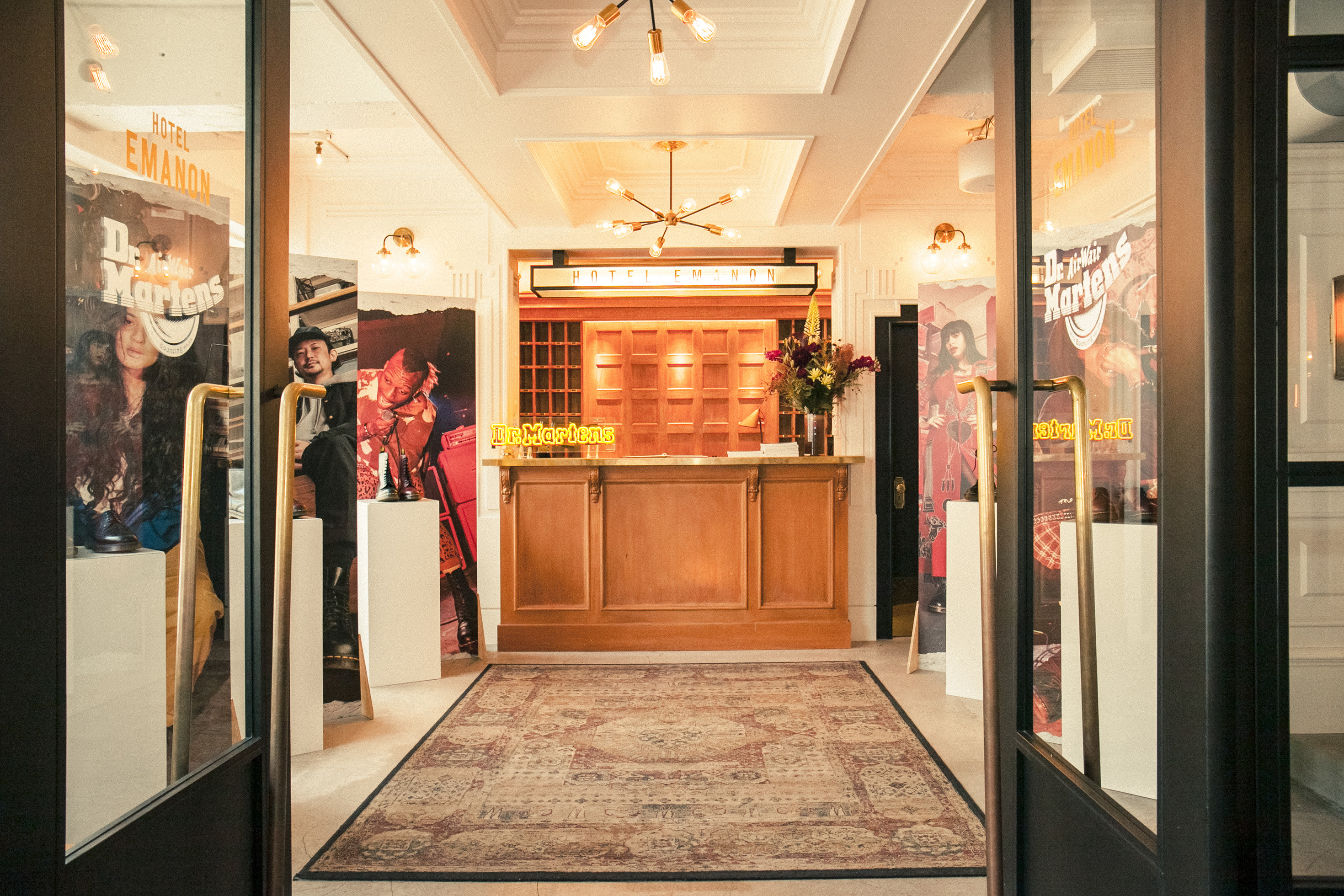 DR. MARTENS<br>2018AW Exhibition